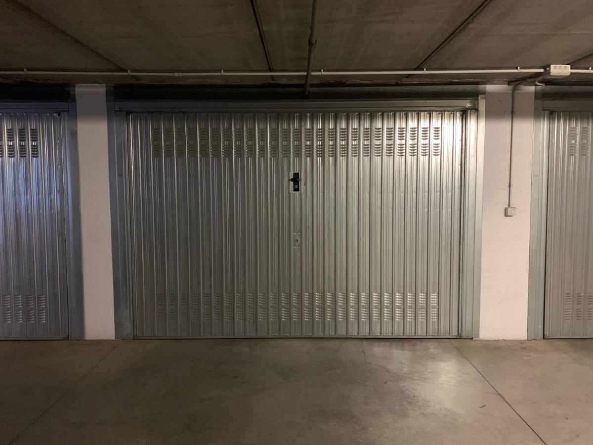 Ferienwohnung Navigli, 90 Square Meters, Free Parking Ripa Ticinese Mailand Exterior foto