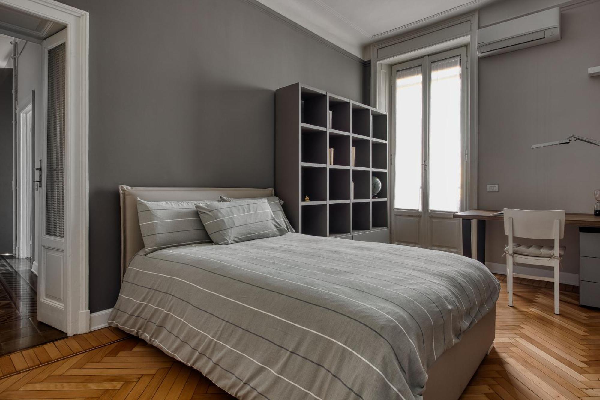 Ferienwohnung Navigli, 90 Square Meters, Free Parking Ripa Ticinese Mailand Exterior foto