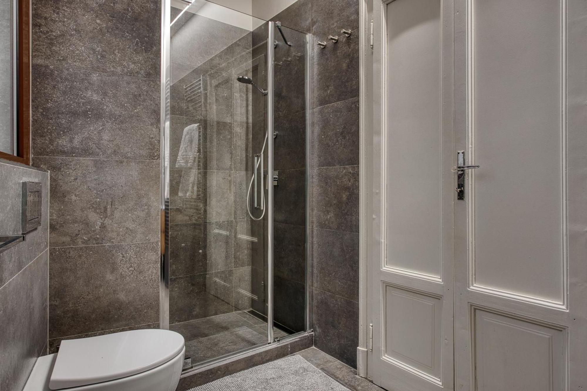 Ferienwohnung Navigli, 90 Square Meters, Free Parking Ripa Ticinese Mailand Exterior foto